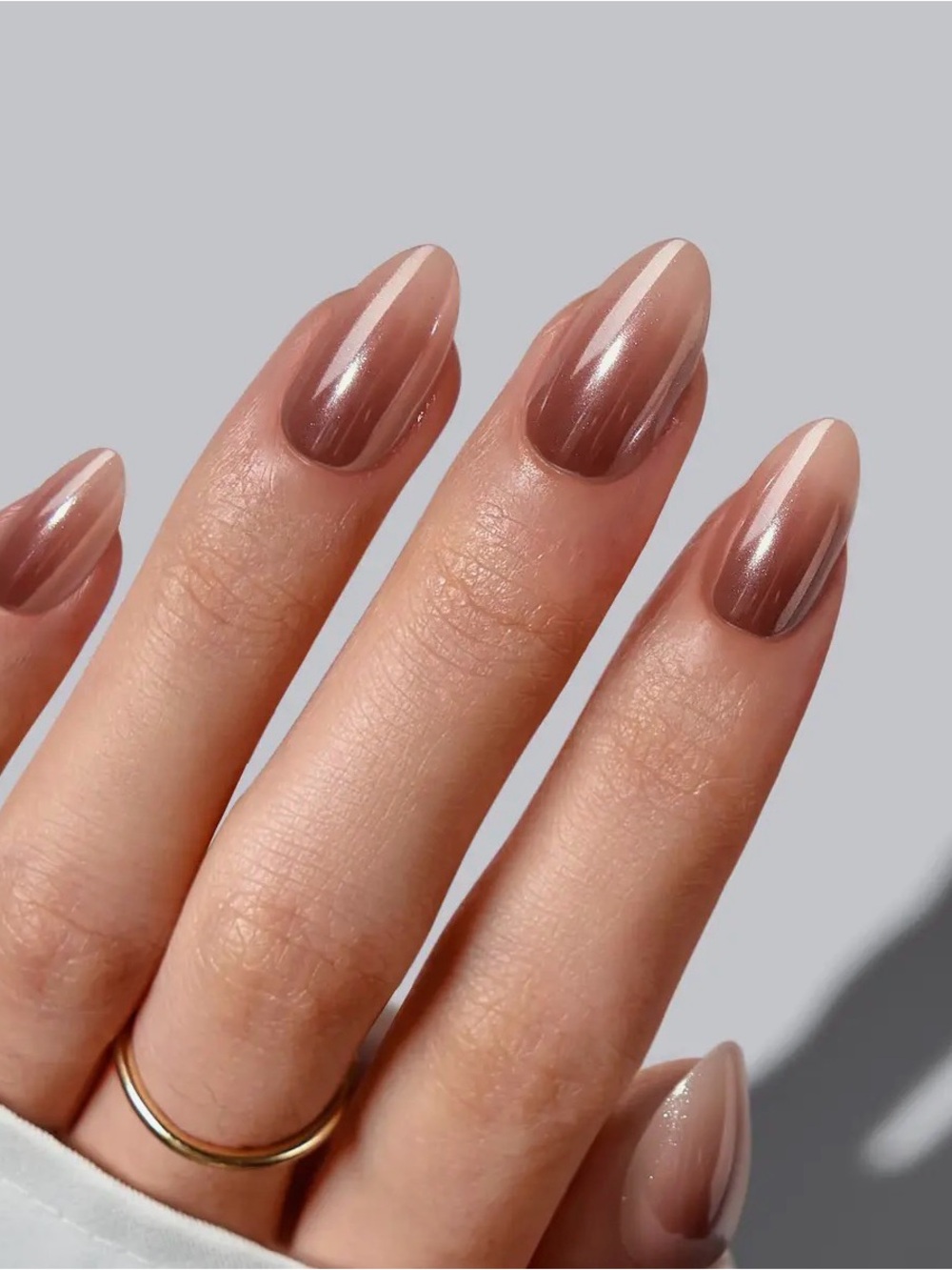A421. BTArtbox Neutral Gradient Almond Nails - Sheer Taupe Pink